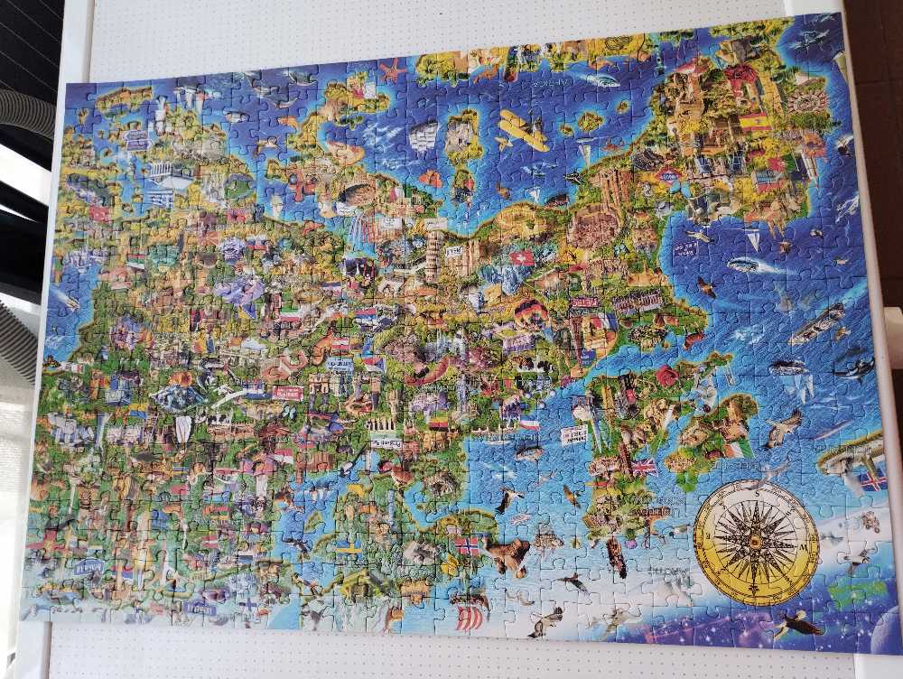 Crazy European Map - Educa puzzle collectible [Barcode 8412668179622] - Main Image 3