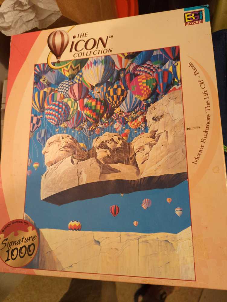 Lighthouse Harbor 1000 Piece