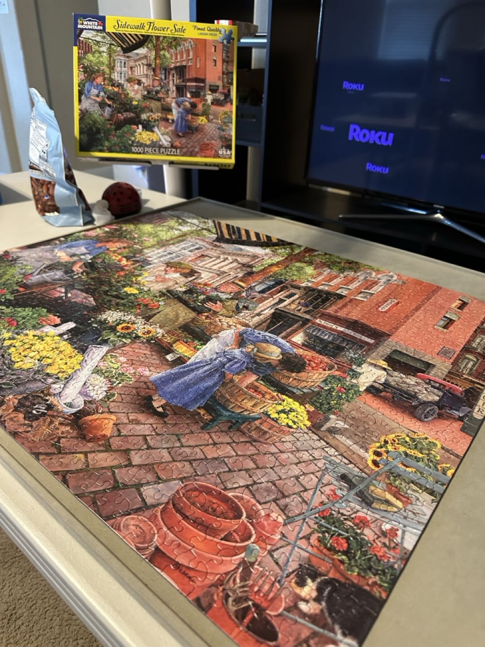 Sidewalk Flower Sale - FOR SALE OR TRADE - White Mountain puzzle collectible - Main Image 3