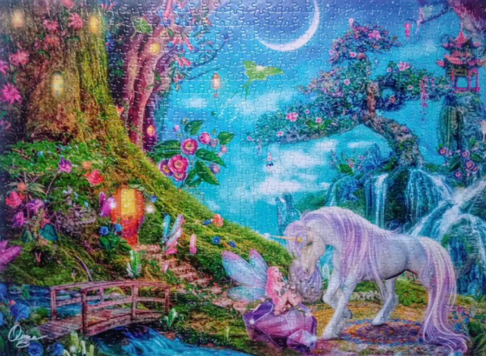 Sold - Unicorn Haven - Buffalo puzzle collectible [Barcode 079346127320] - Main Image 3