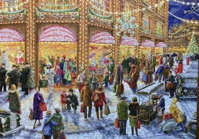 G2012 Christmas Shopping Limited Edition - Gibsons puzzle collectible [Barcode 5012269020120] - Main Image 3
