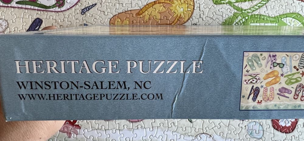 Flippy Beach - Heritage Puzzle Inc puzzle collectible [Barcode 654497307076] - Main Image 3