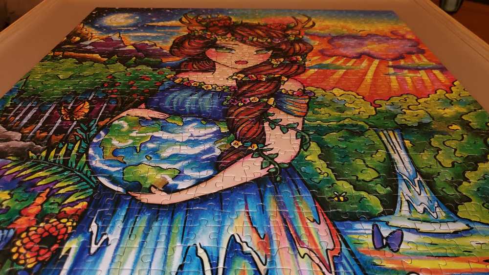 Mother Earth - JaCaRou puzzle collectible [Barcode 731093611131] - Main Image 2