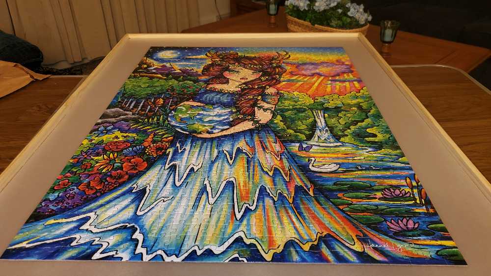 Mother Earth - JaCaRou puzzle collectible [Barcode 731093611131] - Main Image 3