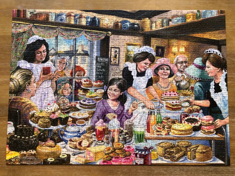 Ye Olde Tea Shoppe 🟦 - Falcon de luxe puzzle collectible [Barcode 8710126110188] - Main Image 2