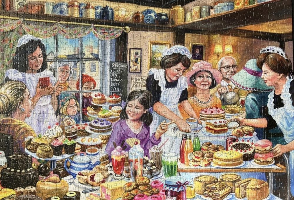 Ye Olde Tea Shoppe 🟦 - Falcon de luxe puzzle collectible [Barcode 8710126110188] - Main Image 3