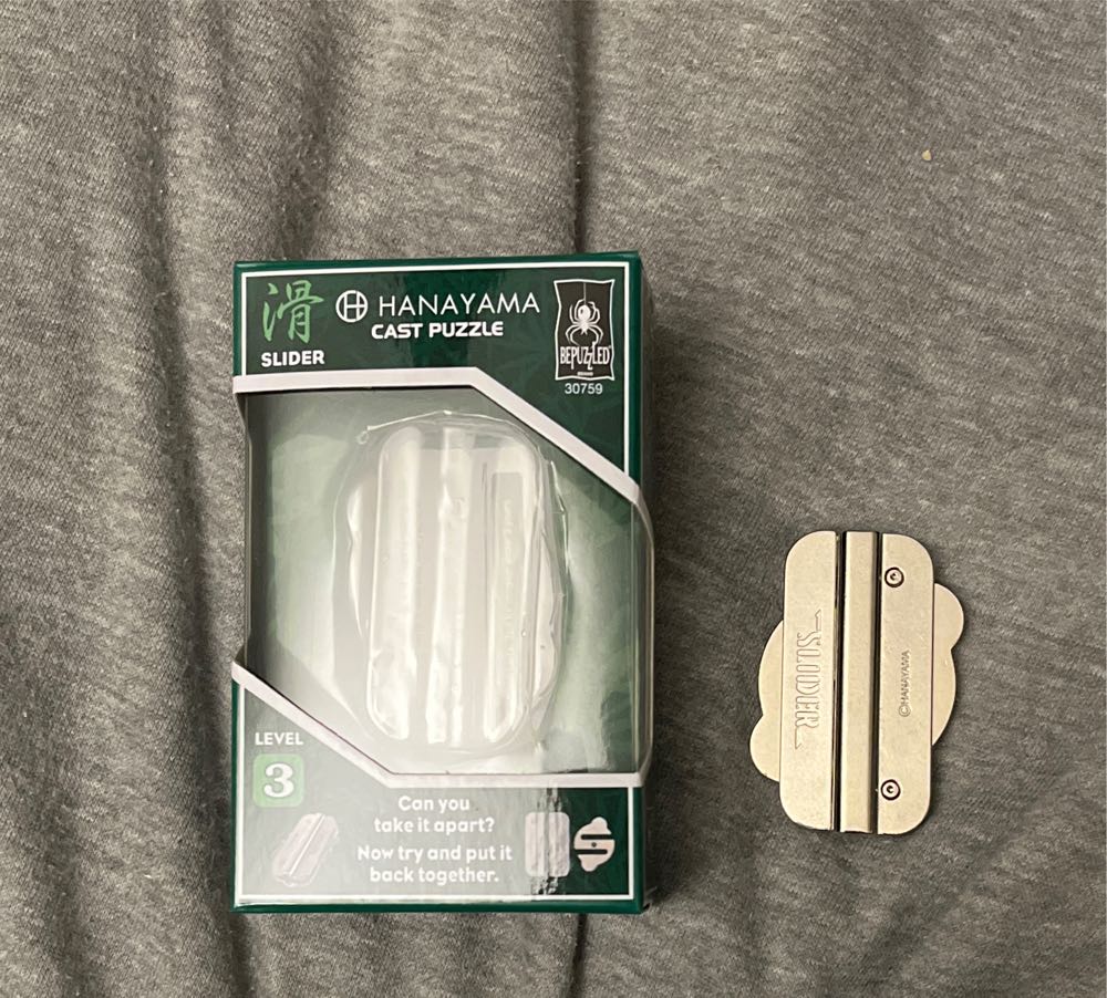 Hanayama SLIDER Lvl 3  puzzle collectible [Barcode 023332307593] - Main Image 3