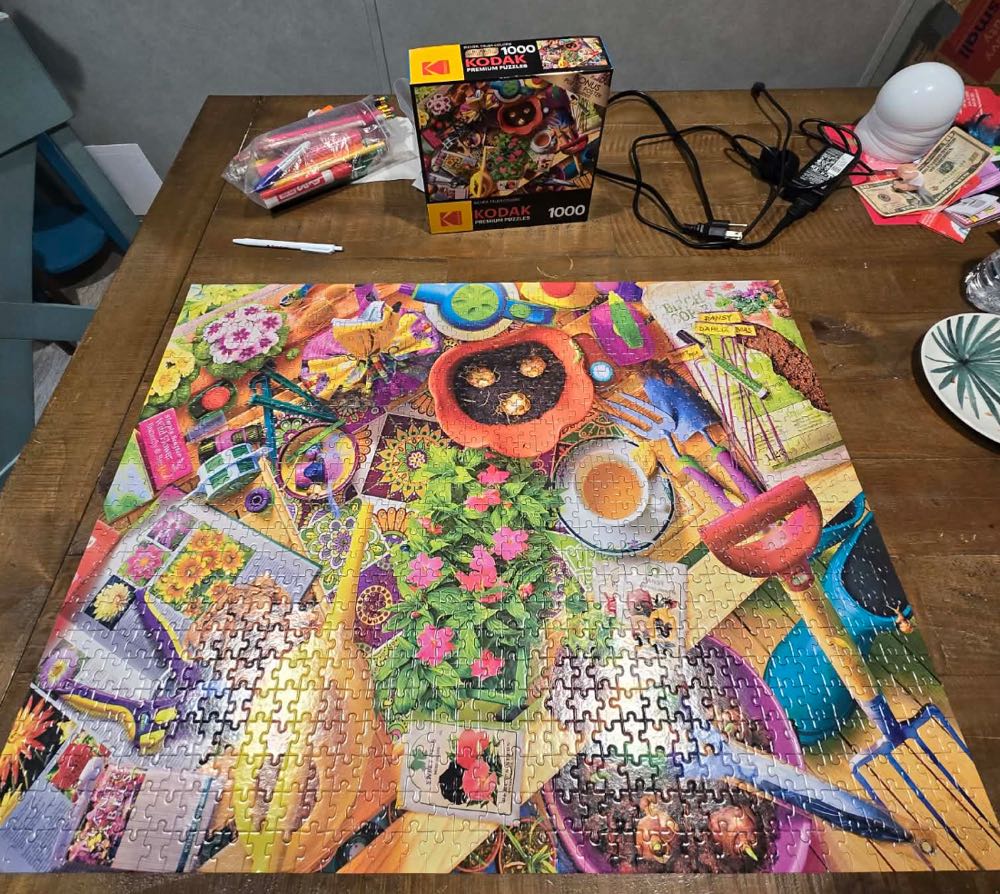 Inside the Gardener’s Shed ✅ - Kodak puzzle collectible [Barcode 4895145433464] - Main Image 3