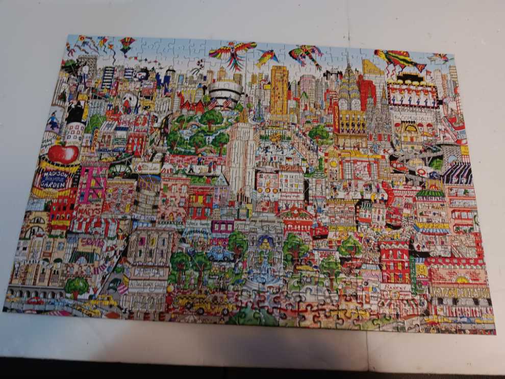 NYC The Wind Beneath Our Wings - Sure Lox puzzle collectible [Barcode 686141883421] - Main Image 2