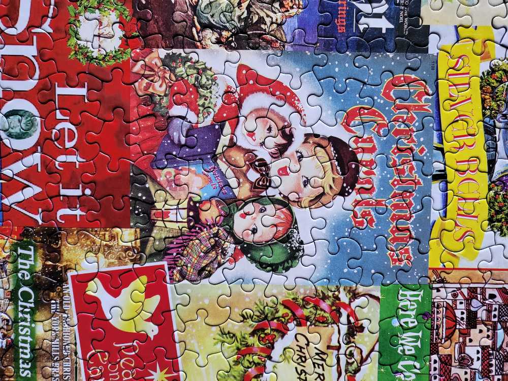 Christmas Carols - Not Yet - White Mountain puzzle collectible [Barcode 724819265510] - Main Image 4
