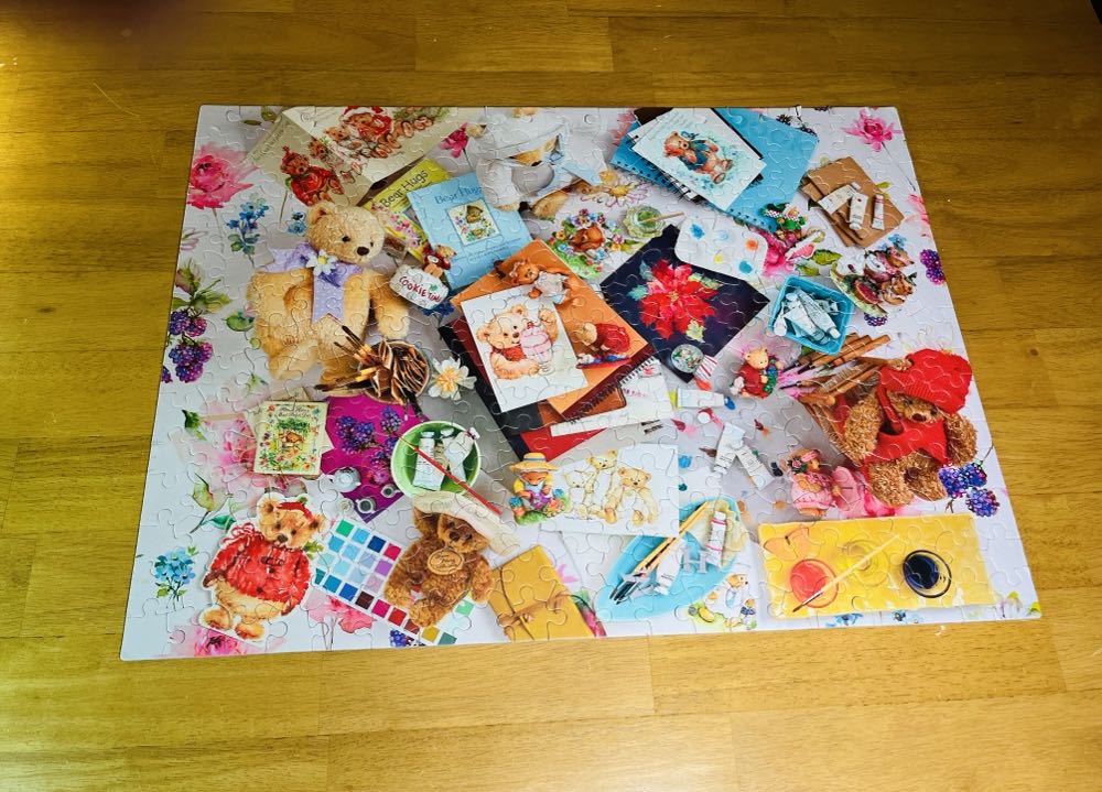 Mary’s Bears - Hallmark puzzle collectible [Barcode 763795095513] - Main Image 4