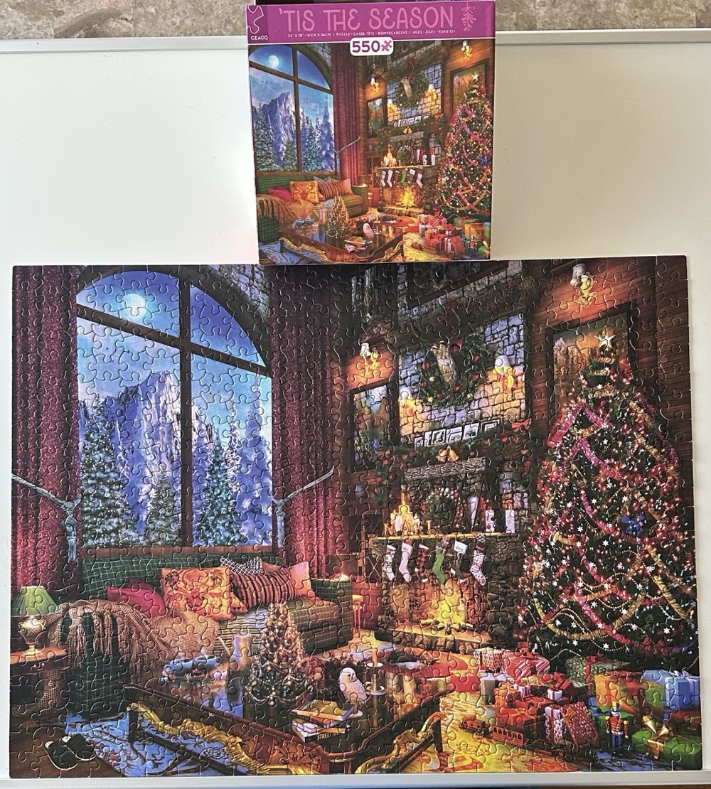 *Cozy Fireplace New - Christmas puzzle collectible [Barcode 021081232562] - Main Image 3