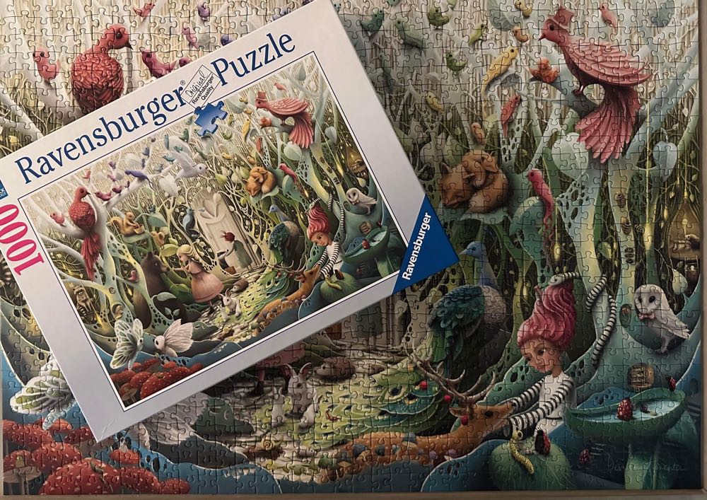 The Secret Garden - SOLD - Ravensburger puzzle collectible - Main Image 2