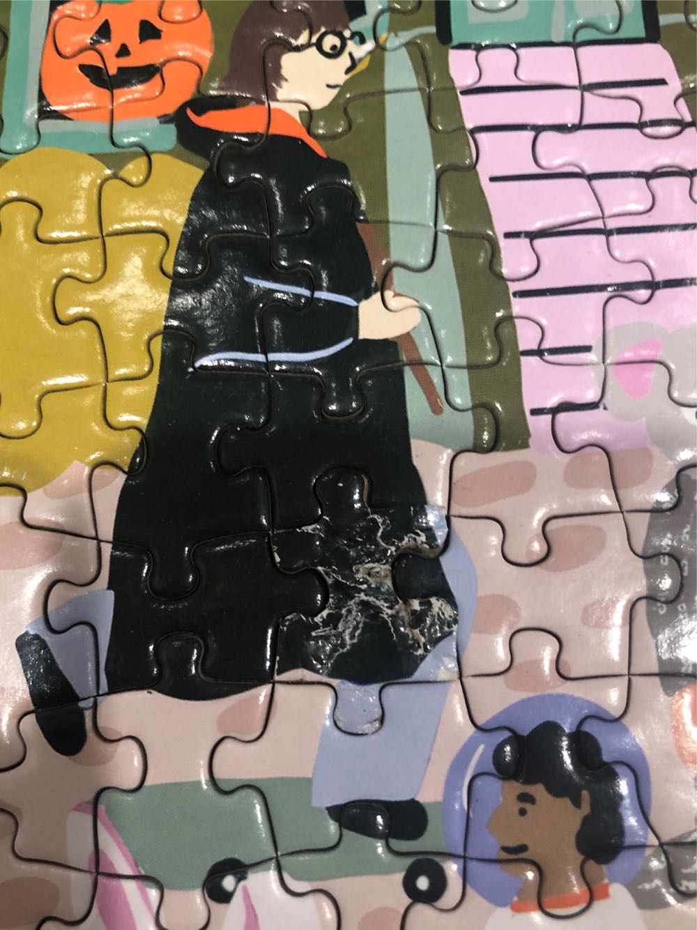 Fall Parade🧩 - Galison puzzle collectible [Barcode 9780735371972] - Main Image 3