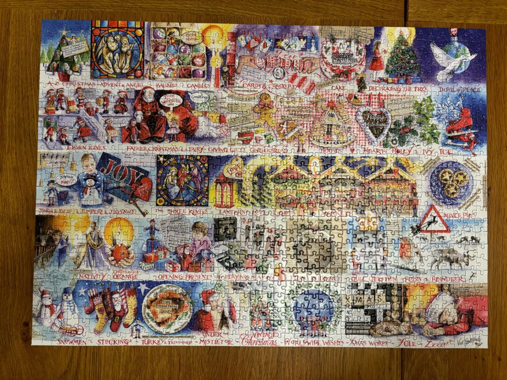 Christmas Alphabet - Gibsons puzzle collectible - Main Image 2