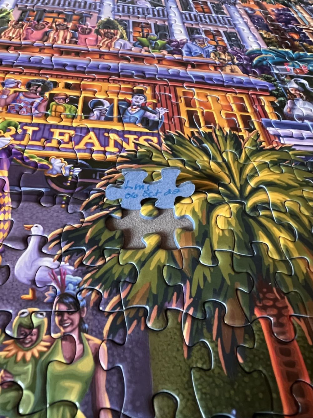 Halloween Cajun Style - Dowdle puzzle collectible [Barcode 671095105149] - Main Image 4