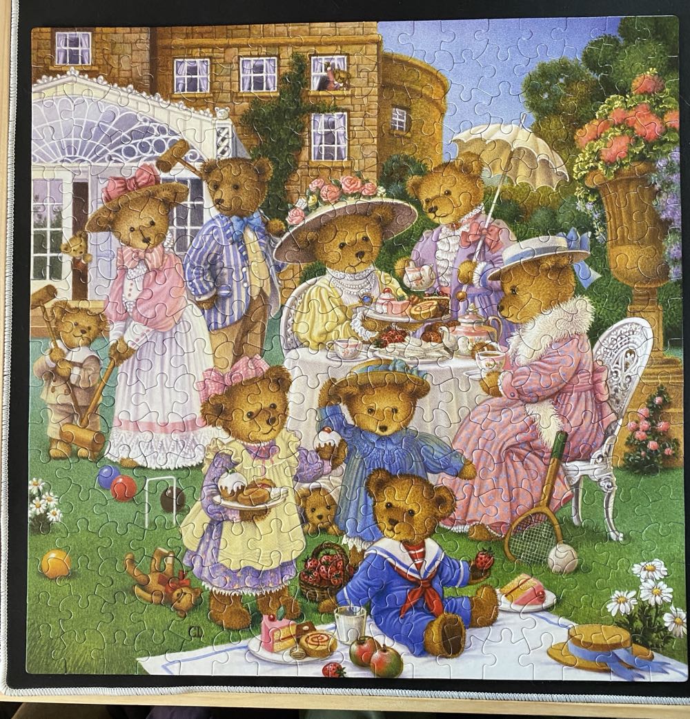 The Tea Party** - The Jigsaw Puzzle Factory puzzle collectible [Barcode 788958772230] - Main Image 2