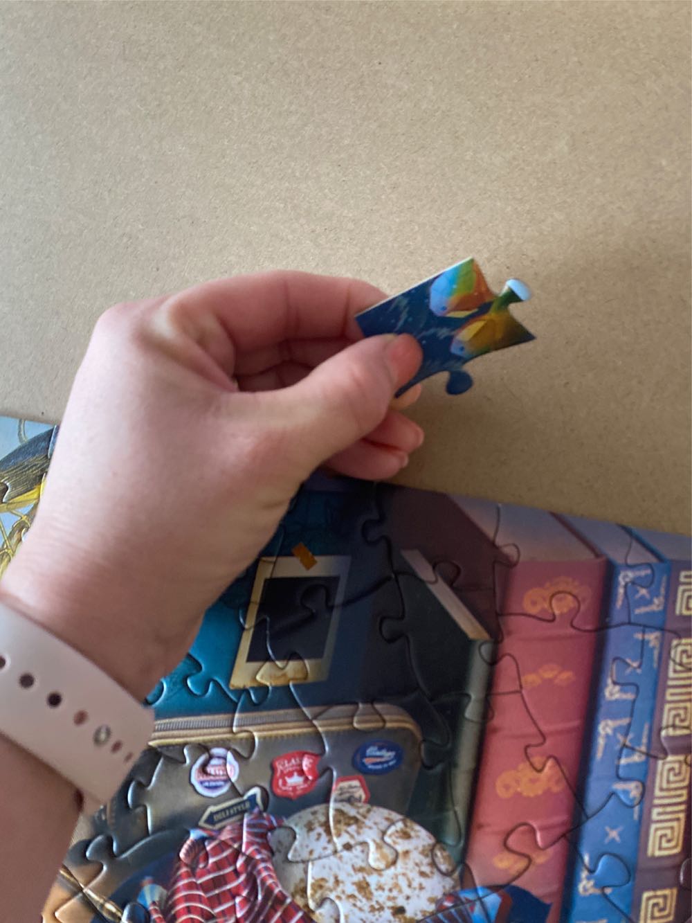 Creative Birding - Masterpieces, Inc. puzzle collectible [Barcode 705988322761] - Main Image 4