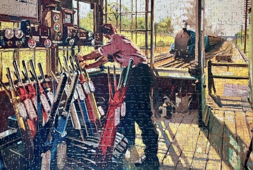 On Early Shift 500 - Gibsons puzzle collectible [Barcode 5012269031355] - Main Image 4