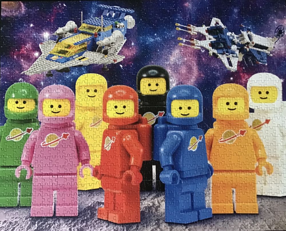 Lego® Space Stars - Chronicle Books puzzle collectible [Barcode 9781797214207] - Main Image 2