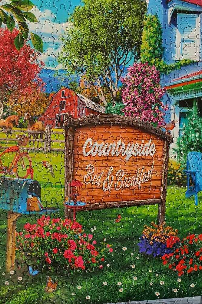 Bed & Breakfast - White Mountain puzzle collectible [Barcode 724819265916] - Main Image 4