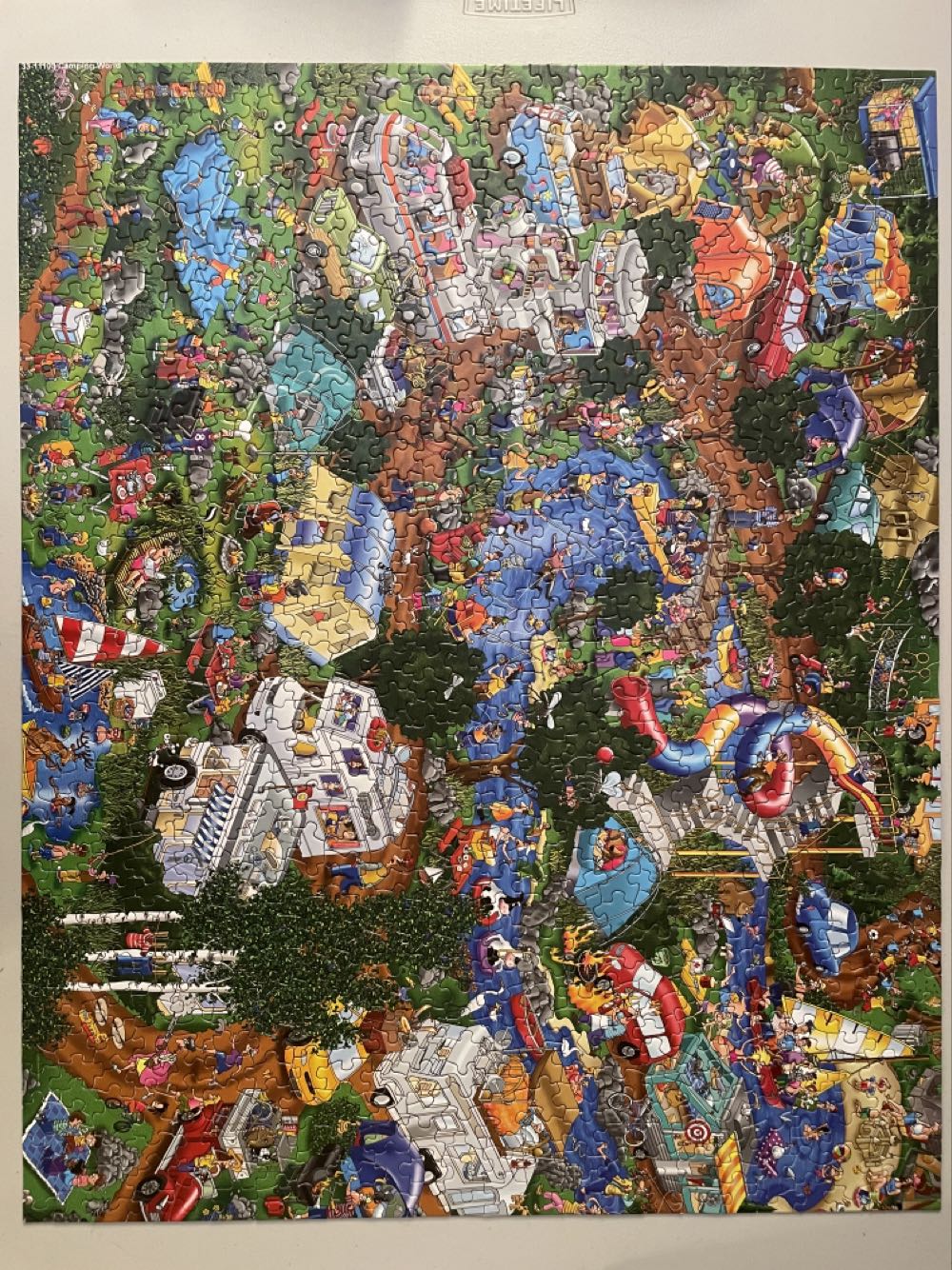 Camping World - Springbok puzzle collectible [Barcode 091683111039] - Main Image 2