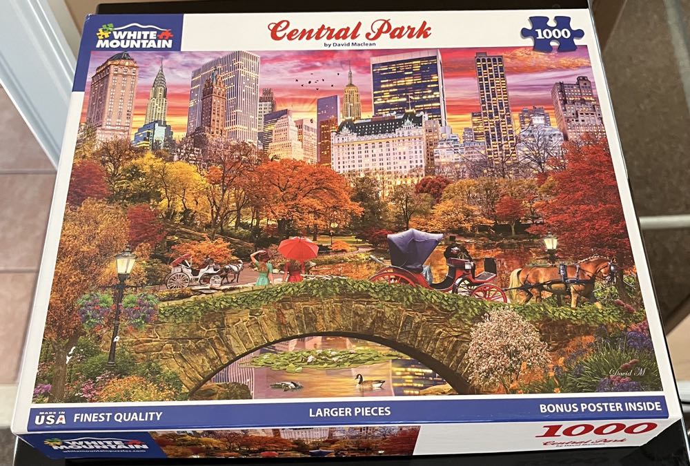Central Park - White Mountain 🇺🇸 puzzle collectible [Barcode 724819265817] - Main Image 2