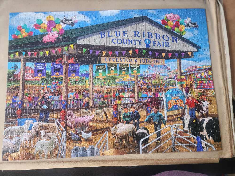 Blue Ribbon County Fair - RoseArt puzzle collectible [Barcode 4895145437356] - Main Image 4