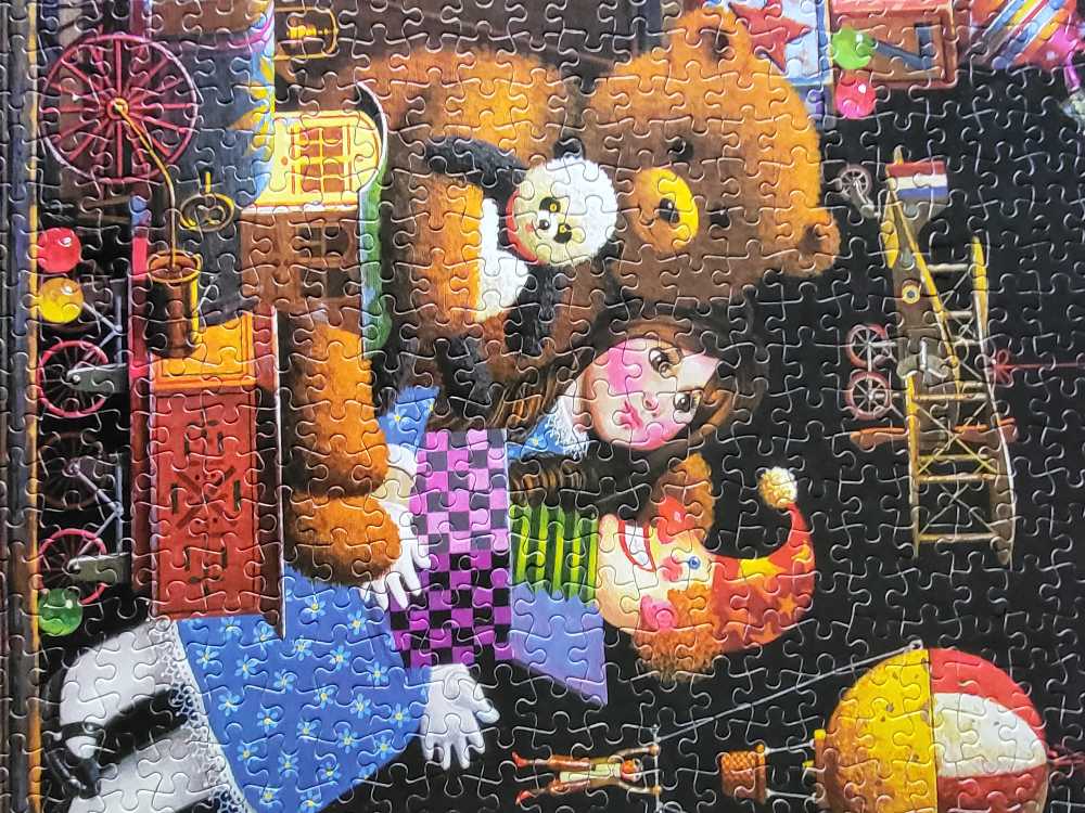 Childhood Memories  - Milton Bradley puzzle collectible [Barcode 032244046797] - Main Image 3