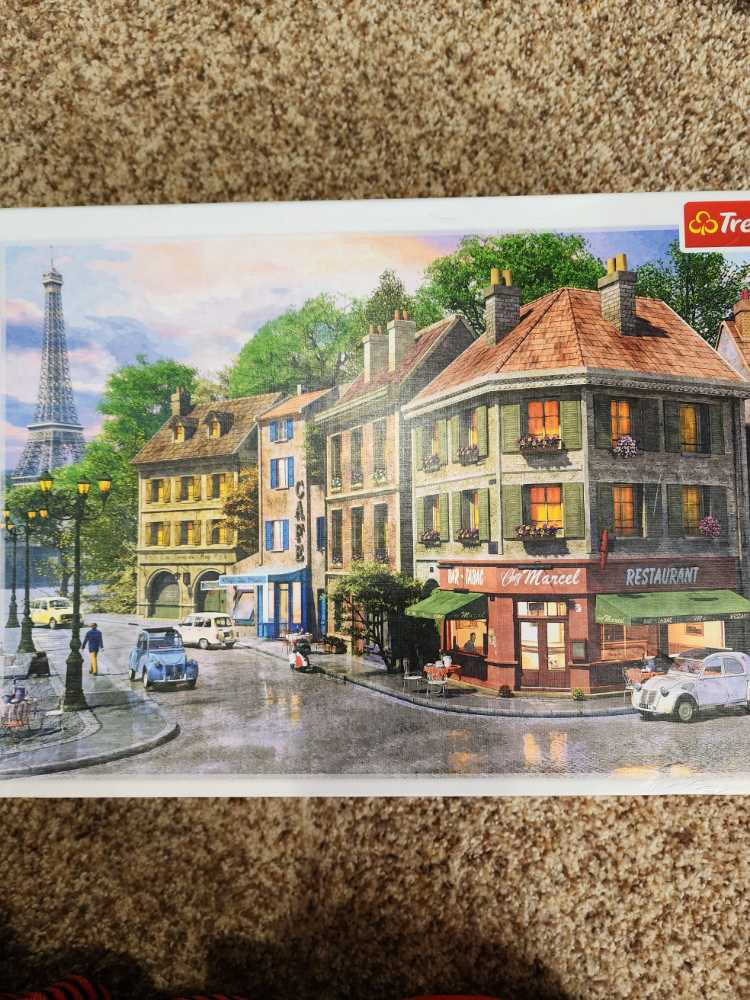 Trefl: Street of Paris - Trefl puzzle collectible [Barcode 5900511650013] - Main Image 2