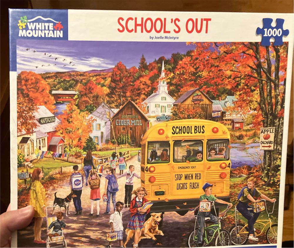 School’s Out - White Mountain puzzle collectible [Barcode 724819266012] - Main Image 2