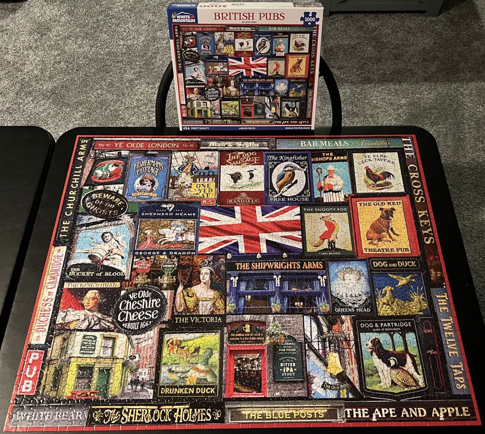 British Pubs - White Mountain Puzzles puzzle collectible [Barcode 724819265954] - Main Image 3