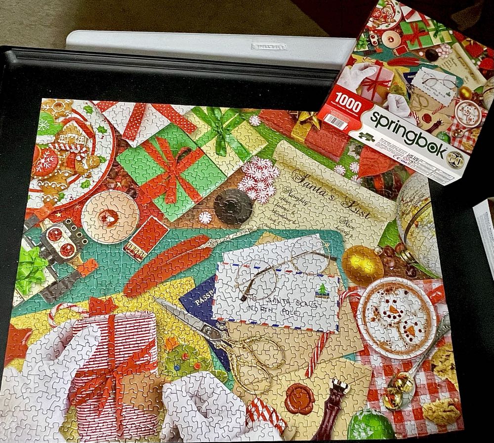 Santa’s Desk Stephanie VC  - Springbok puzzle collectible [Barcode 091683111244] - Main Image 3