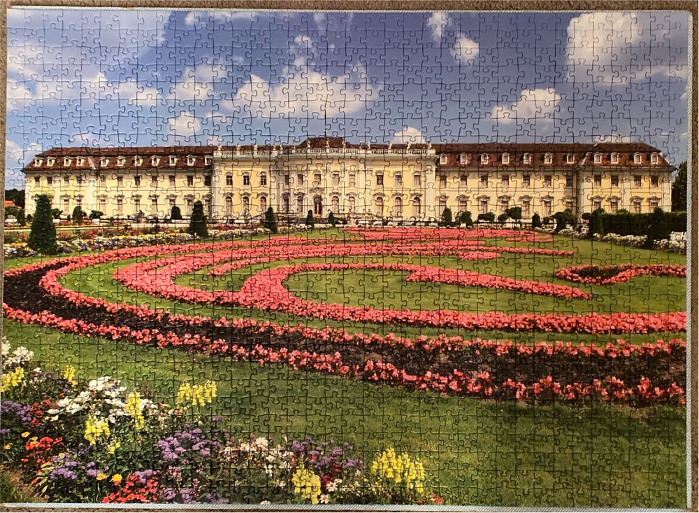 Castle Lidded - Ravensburger puzzle collectible [Barcode 4005556198788] - Main Image 2