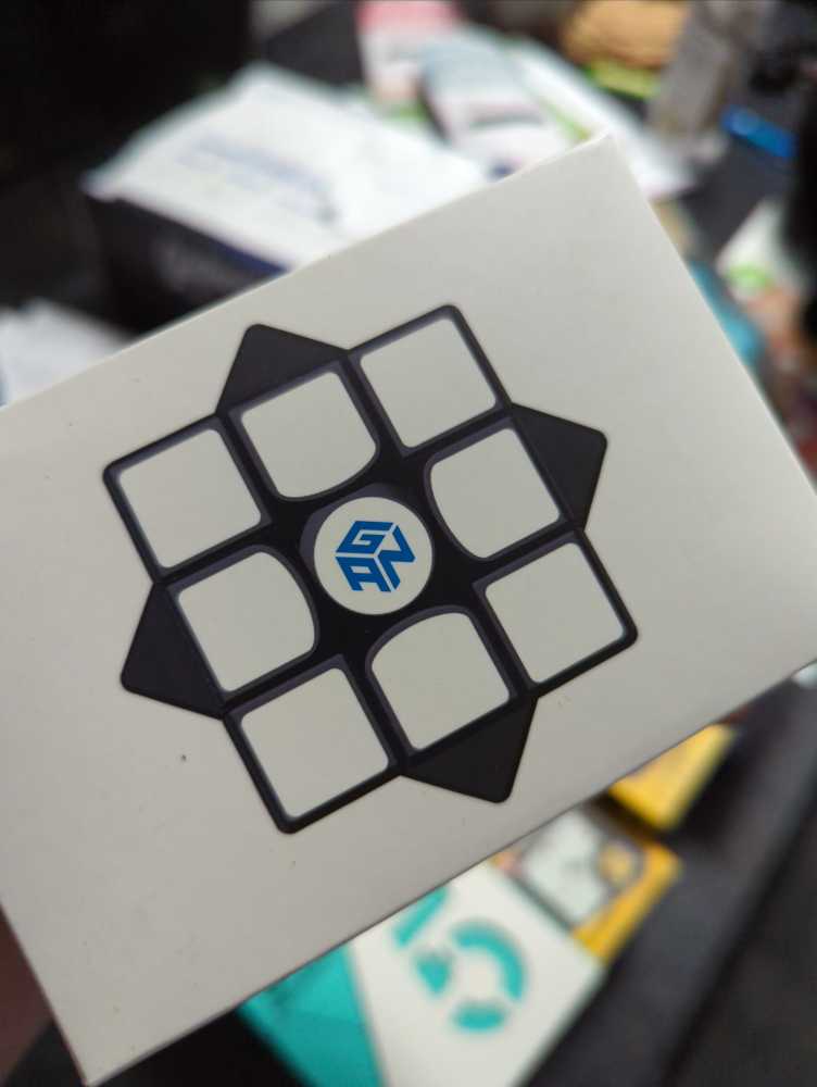 Gan 356 Air SM (Black / Stickered)  puzzle collectible [Barcode 6970697960502] - Main Image 3