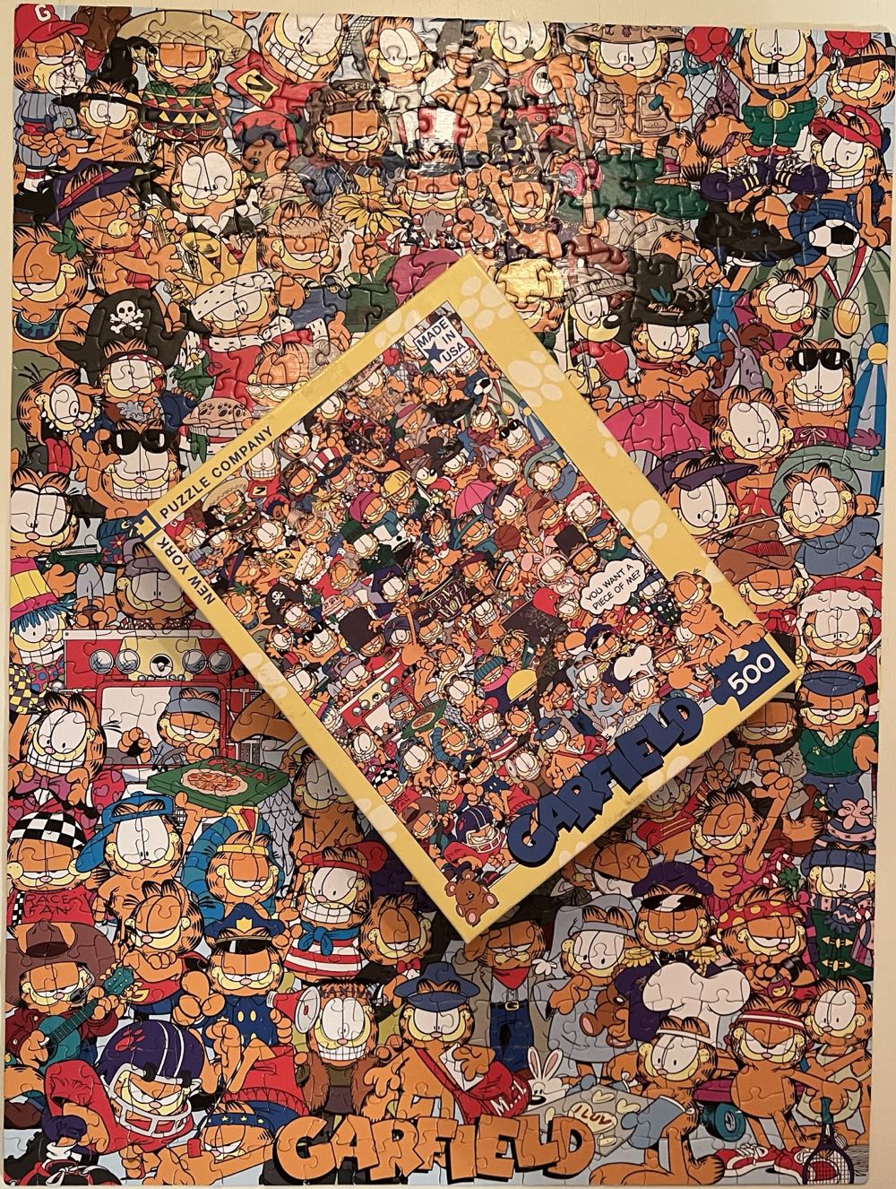 Garfield - 269, 10/23/22-SOLD - New York Puzzle Company puzzle collectible [Barcode 851996002970] - Main Image 4