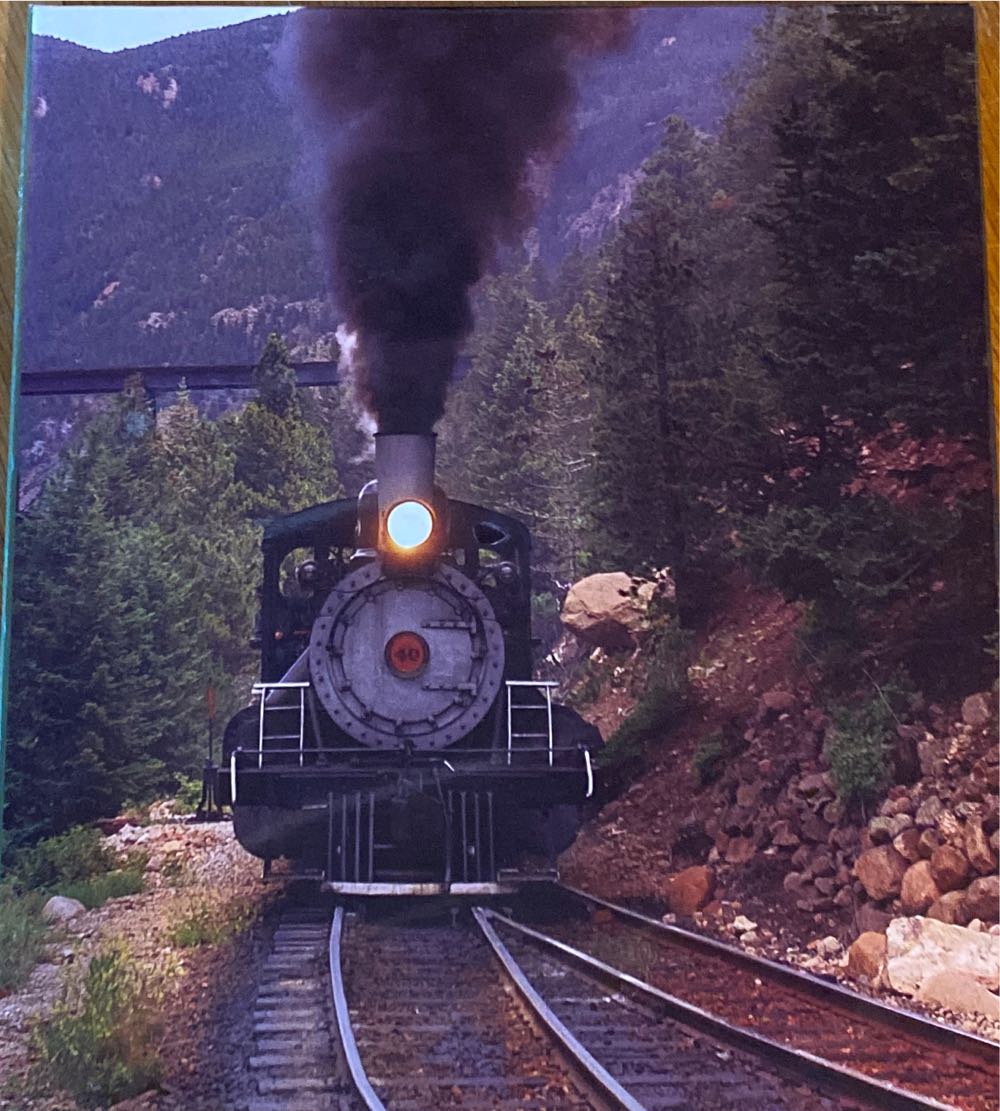 Mountain Train - Springbok puzzle collectible [Barcode 091683014330] - Main Image 2