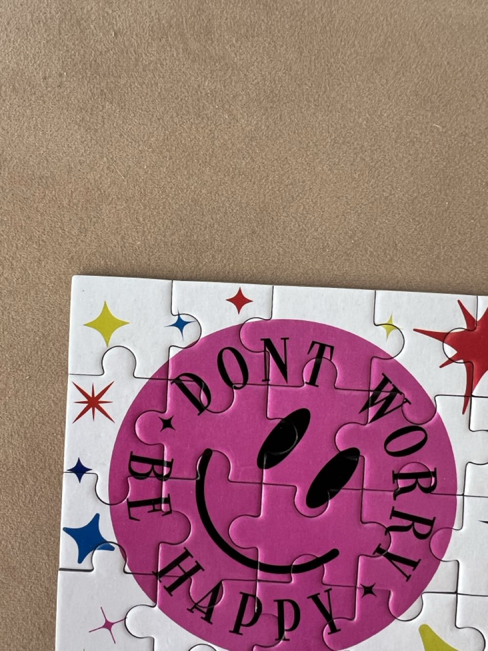 Be Happy- GONE - RMS International puzzle collectible [Barcode 840287906165] - Main Image 4