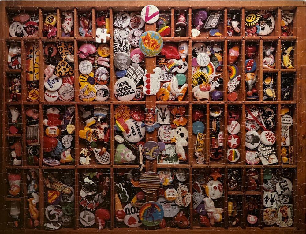 Cute As A Button - American Publishing puzzle collectible - Main Image 3