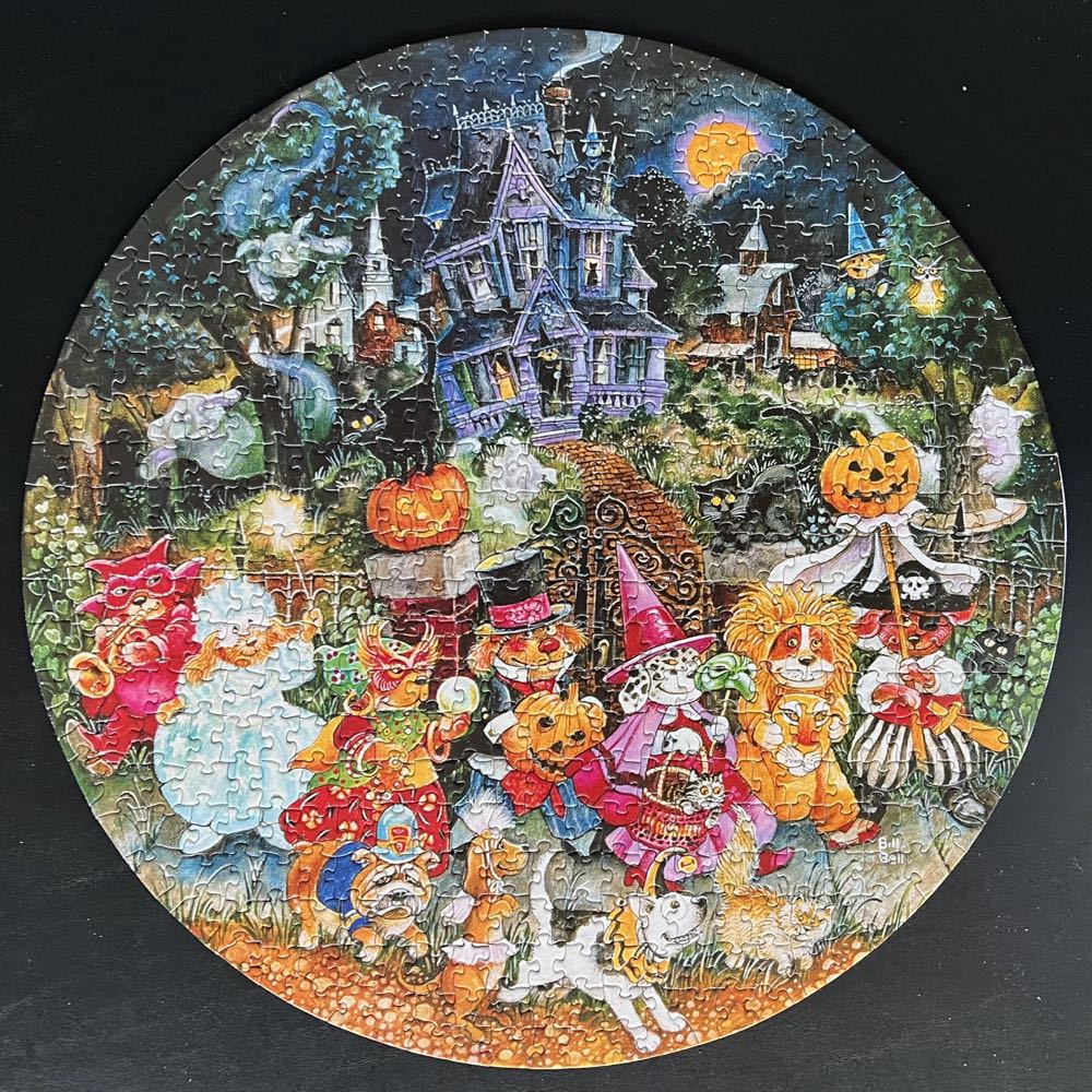 Howl - O - Ween Dogs - 459, 8/19/23-SOLD - SunsOut puzzle collectible [Barcode 796780218963] - Main Image 2