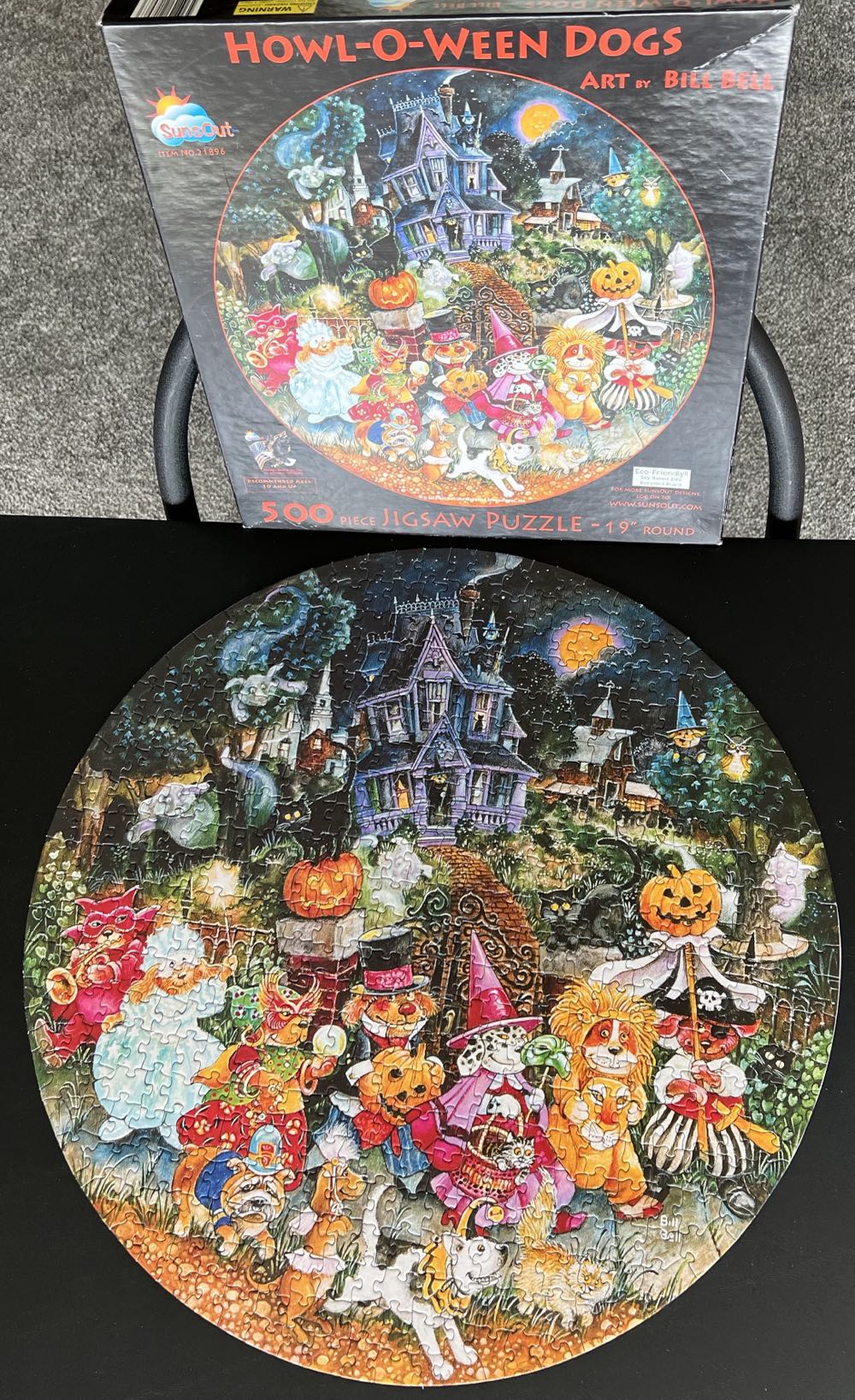Howl - O - Ween Dogs - 459, 8/19/23-SOLD - SunsOut puzzle collectible [Barcode 796780218963] - Main Image 3