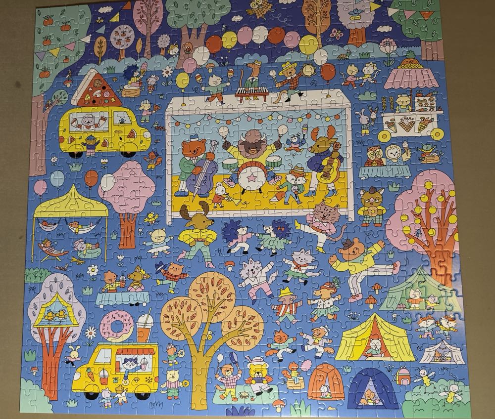 Music Festival - Mudpuppy puzzle collectible [Barcode 9780735375222] - Main Image 2