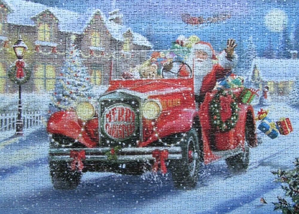 Santas Christmas Present (Rianneke) - Falcon de luxe puzzle collectible [Barcode 8710126110683] - Main Image 3