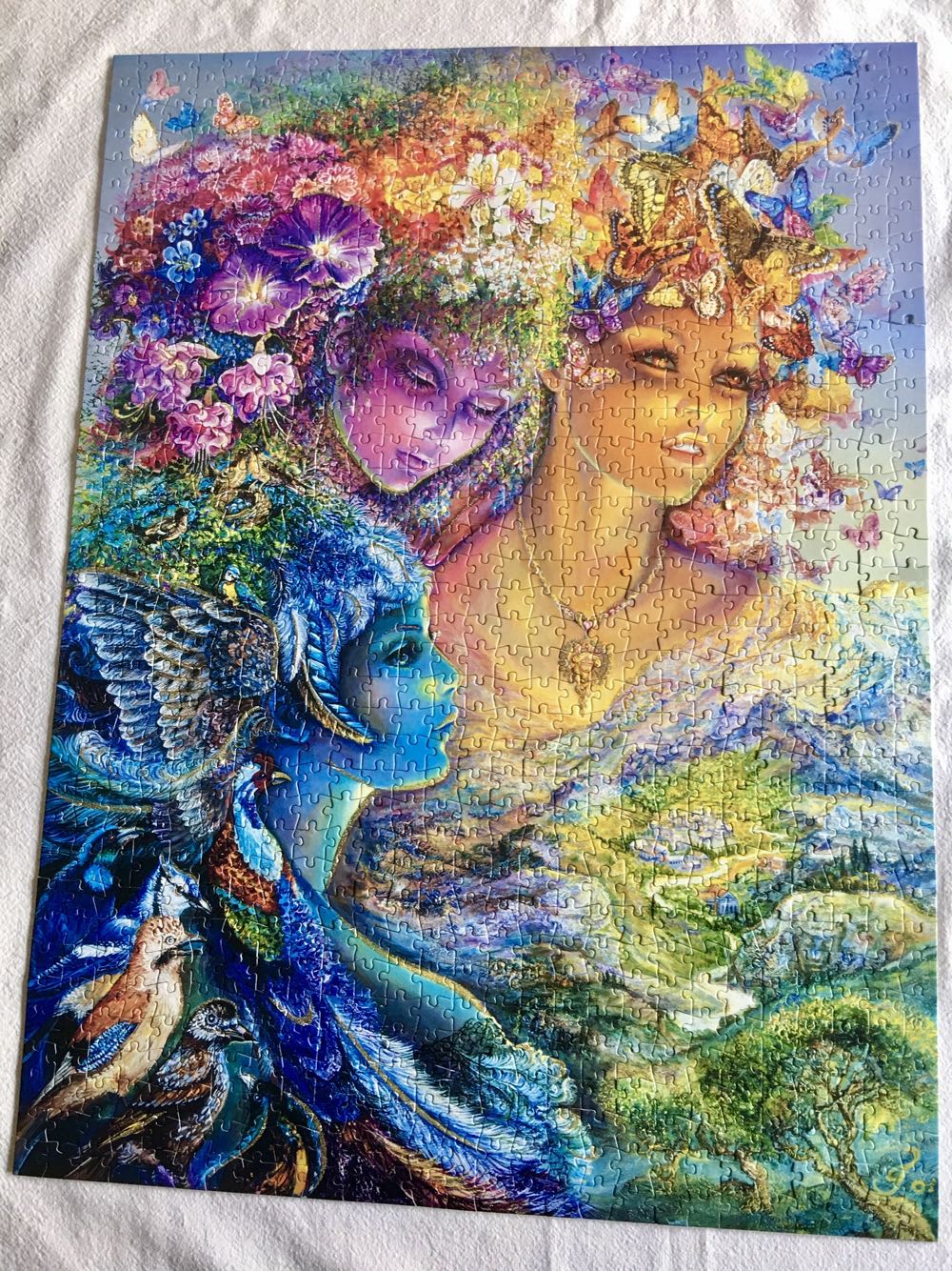 The Three Graces (Tin) - Master Pieces puzzle collectible [Barcode 705988710094] - Main Image 2