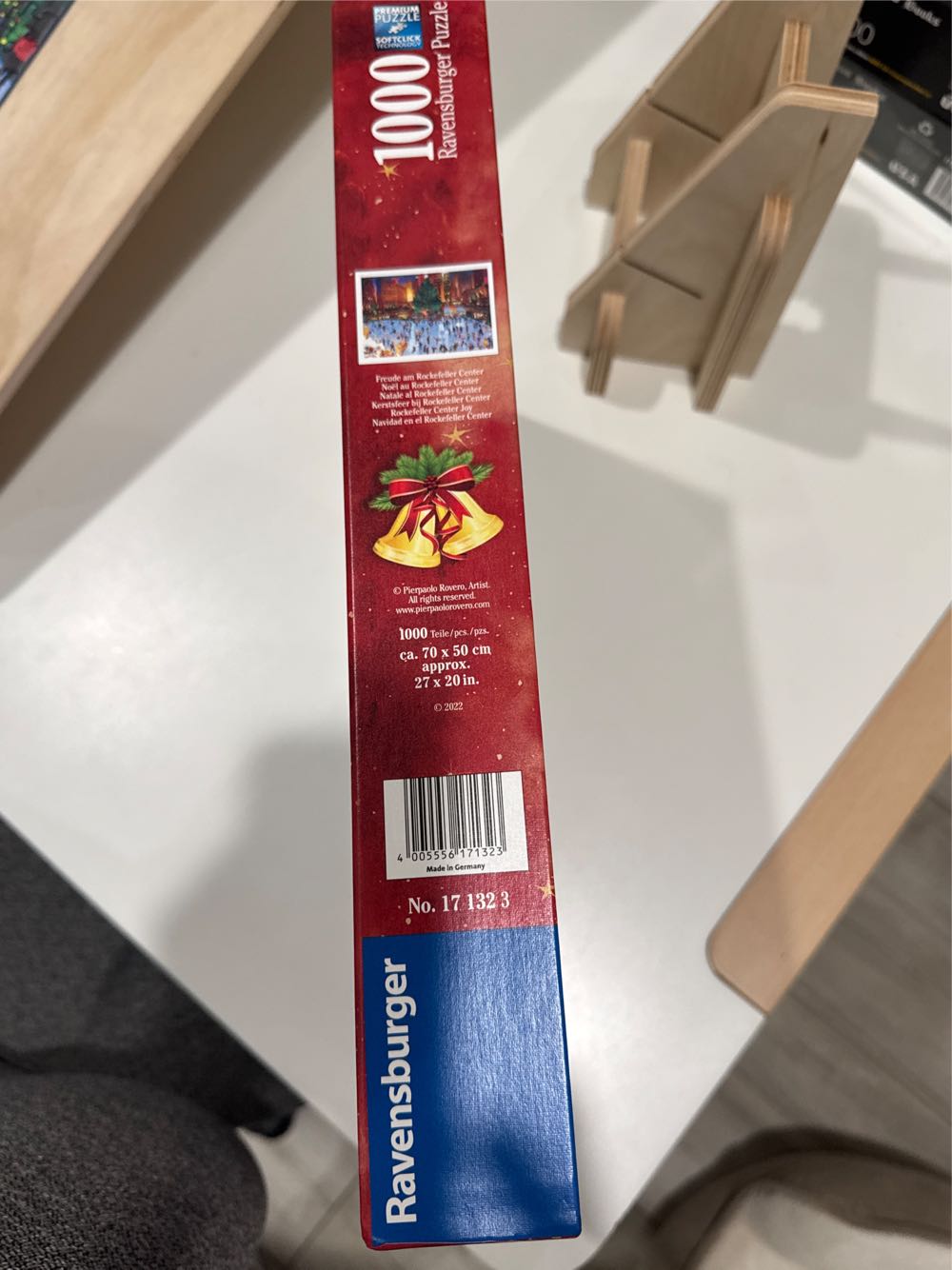 Rockefeller Center Joy - Ravensburger 🇩🇪 puzzle collectible [Barcode 4005556171323] - Main Image 4