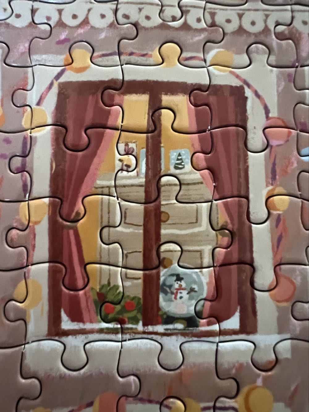 A Happy Holiday - Eeboo puzzle collectible [Barcode 689196513688] - Main Image 4