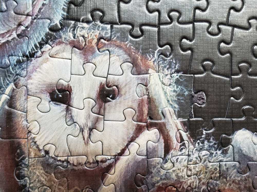 Barn Owls - Cobble Hill puzzle collectible [Barcode 625012800525] - Main Image 3