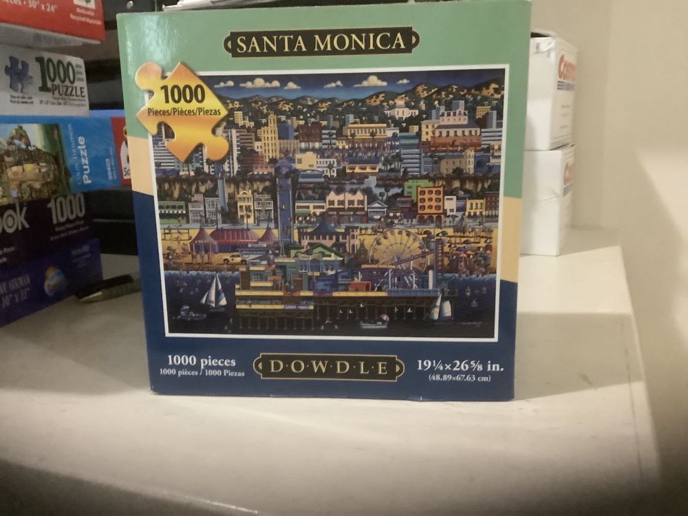 Santa Monica - Dowdle puzzle collectible [Barcode 671095400534] - Main Image 2