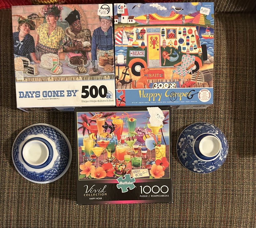 Down East-Happy Camper - Ceaco puzzle collectible - Main Image 4