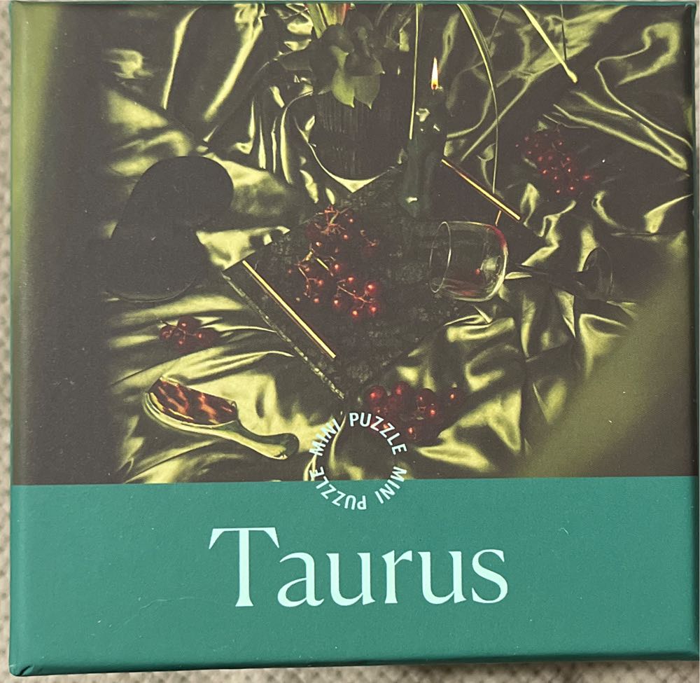 Peanuts Snoopy Carnival Glowing